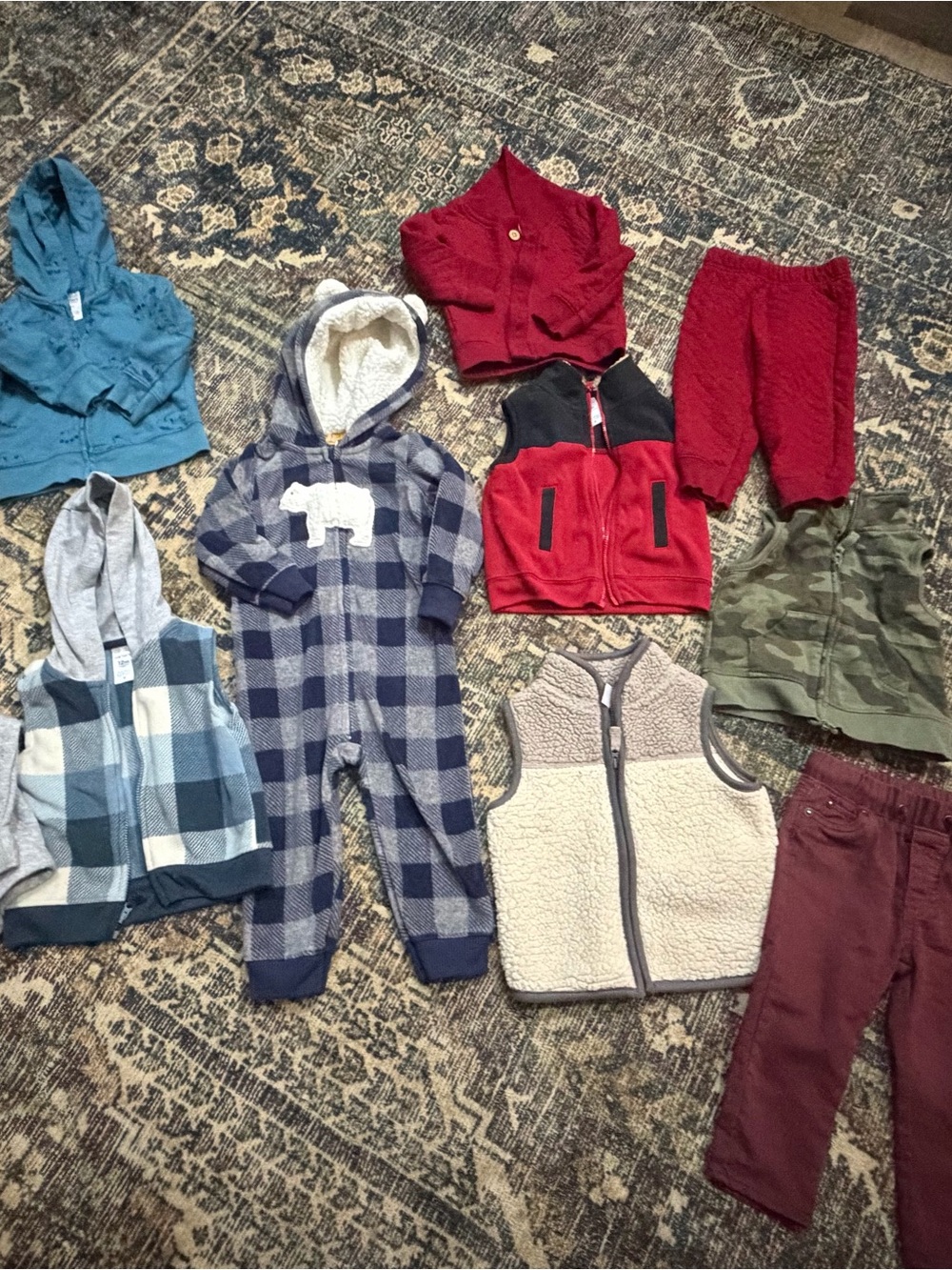 Carter's 12M Kids Clothing Mix 10 pieces